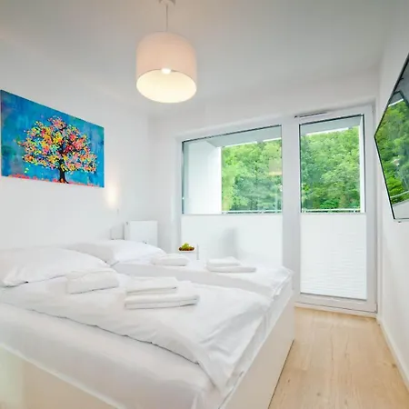 Porty B103 Nadmorskie Tarasy Pool Sauna Parking Kolberg