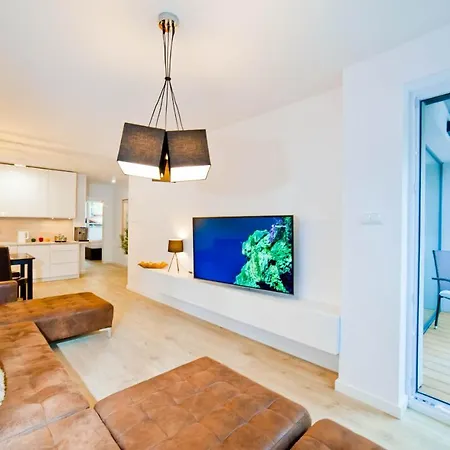 Porty B103 Nadmorskie Tarasy Pool Sauna Parking كولوبرزيغ