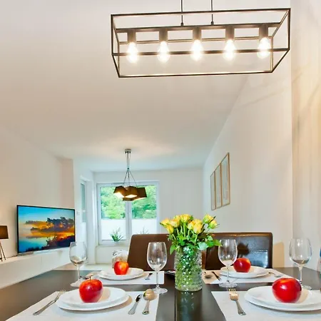 Porty B103 Nadmorskie Tarasy Pool Sauna Parking شقة *