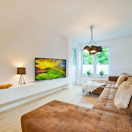 Porty B103 Nadmorskie Tarasy Pool Sauna Parking شقة كولوبرزيغ