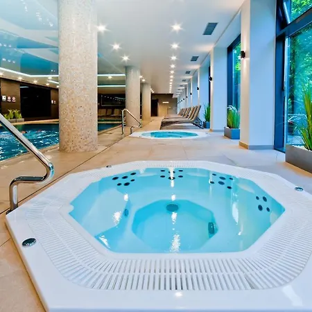 Porty B103 Nadmorskie Tarasy Pool Sauna Parking Kolobrzeg
