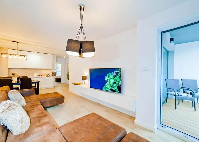 Porty B103 Nadmorskie Tarasy Pool Sauna Parking Колобжег