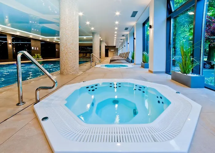 Porty B103 Nadmorskie Tarasy Pool Sauna Parking Колобжег